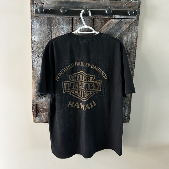 Men's 2014 Harley Davidson Honolulu, Hawaii T-Shirt - Picture 2 of 3